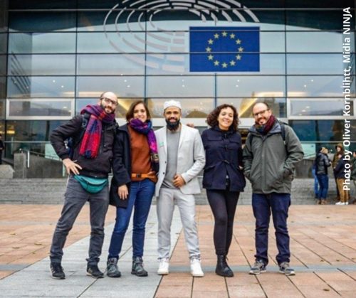 Ninjas take on Europe: "Bolsonaro is not a Brazilian problem, but a global one"