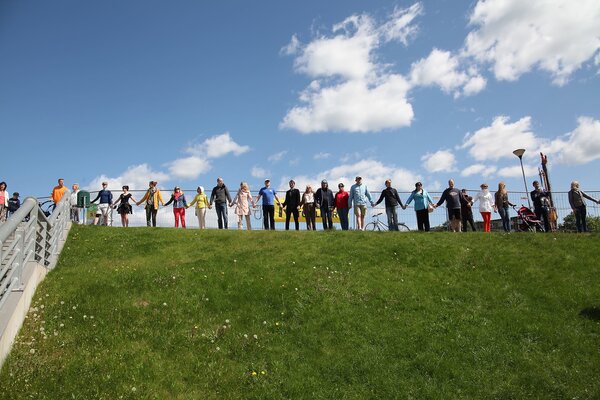 People power: Estonians show how to bring about change